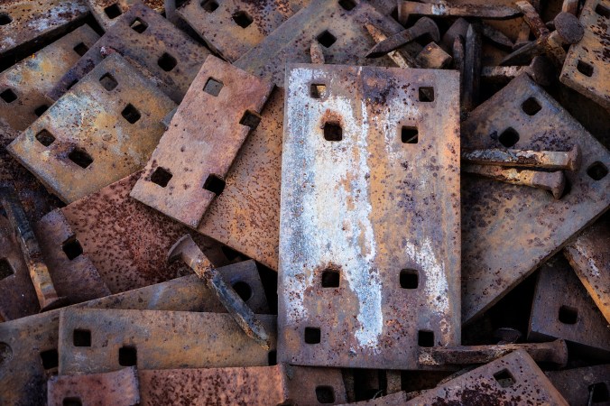 RR Objectivication #10 smlr